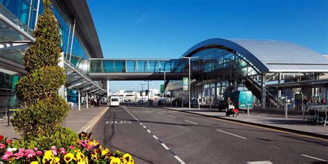 what are the cheapest airports to fly into in europe